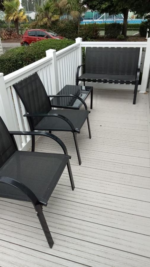 New 2 Bed Holiday Home With Decking In Rockley Park Dorset Near The Sea Lytchett Minster Екстер'єр фото